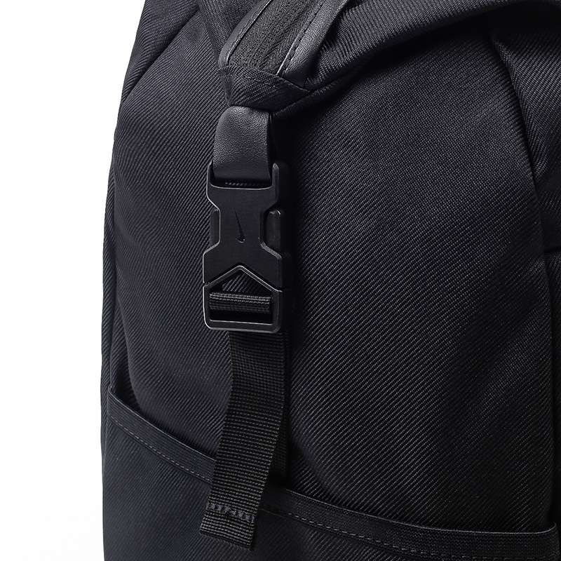  черная сумка Nike Court Advantage Tennis Duffel Bag BA5451-010 - цена, описание, фото 4